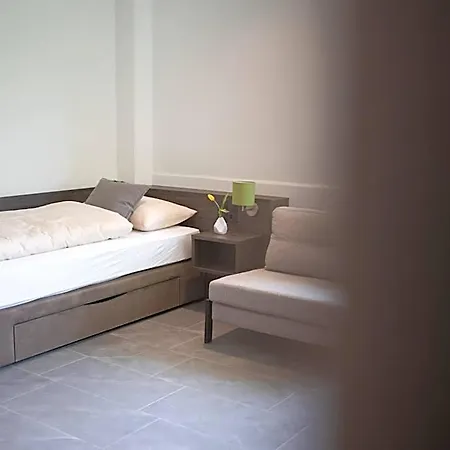 Eee Hotel 3*